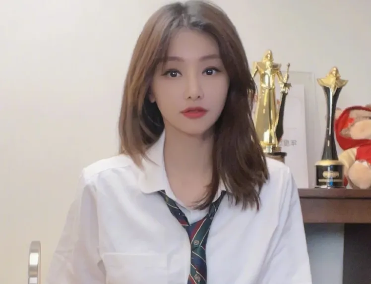 韩国财阀服过兵役吗_韩国财阀出身的艺人_